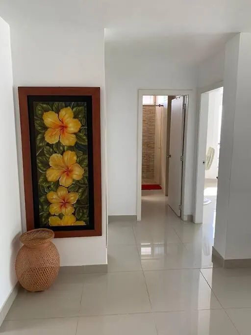 Delamar Apartment: Beachfront Comfort with Ocean Views Santa Marta  Santa Marta (Magdalena)