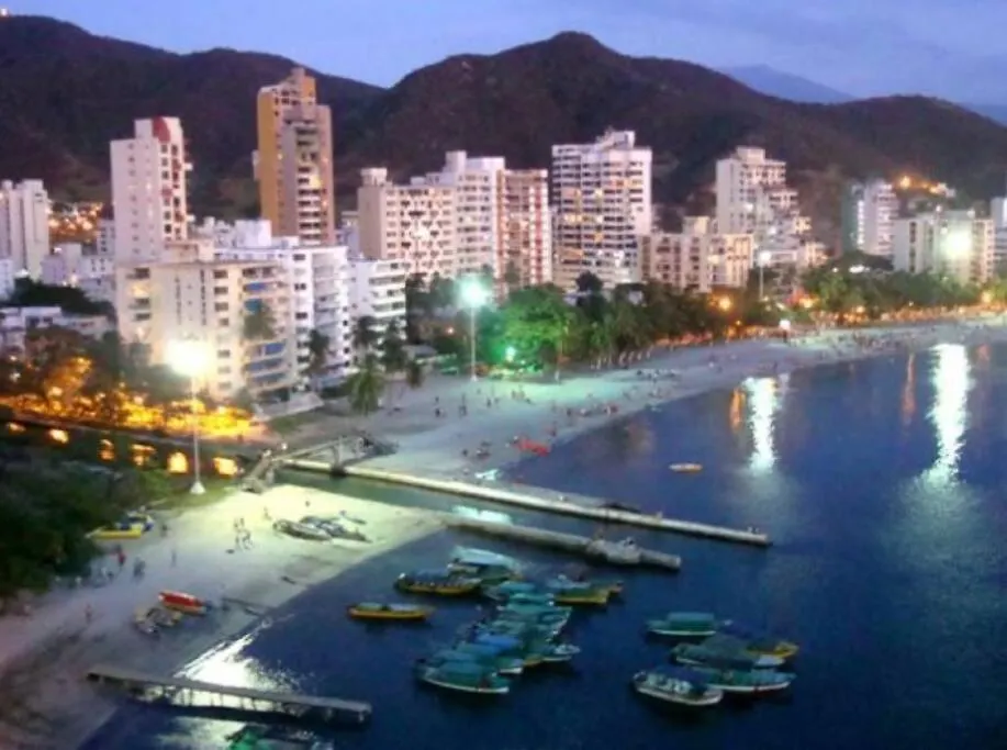 Apartment Delamar Apartment: Beachfront Comfort with Ocean Views Santa Marta