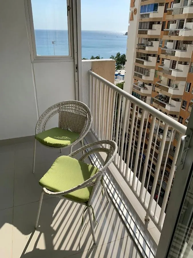Delamar Apartment: Beachfront Comfort with Ocean Views Santa Marta  0*, Santa Marta (Magdalena)