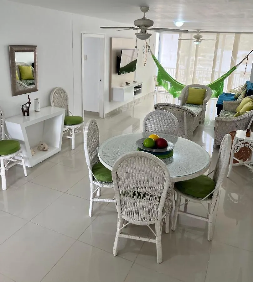 Delamar Apartment: Beachfront Comfort with Ocean Views Santa Marta  Apartment Santa Marta (Magdalena)